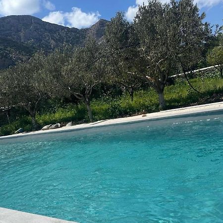 Villa River With Pool Kamares  Екстериор снимка