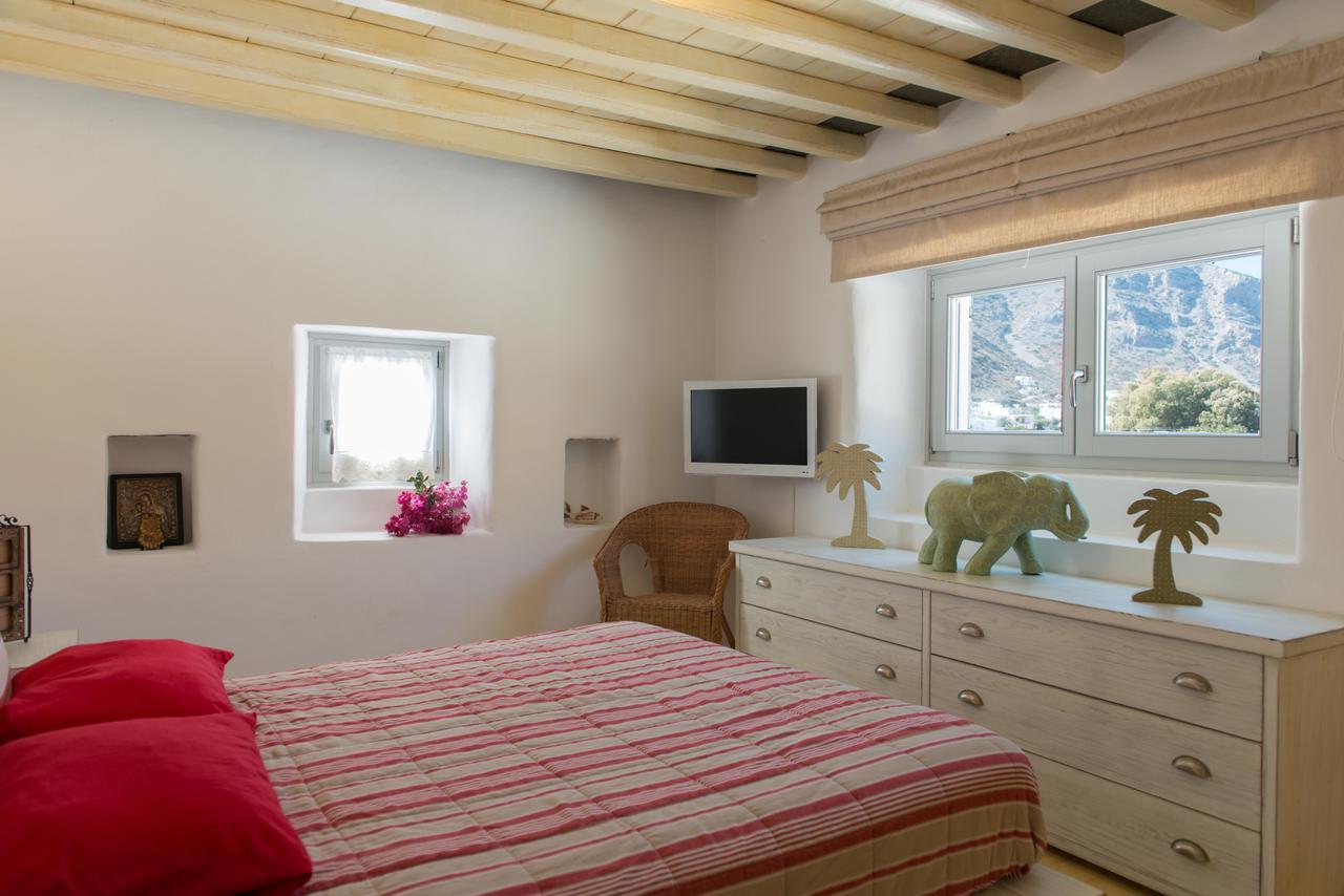 Villa River With Pool Kamares  Екстериор снимка